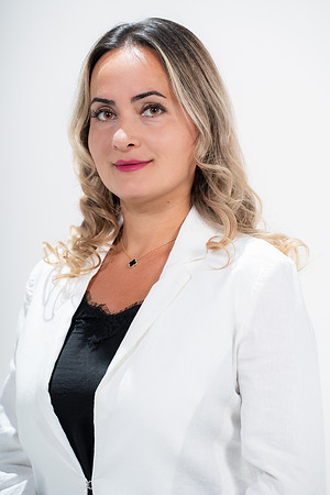 LR_-0001