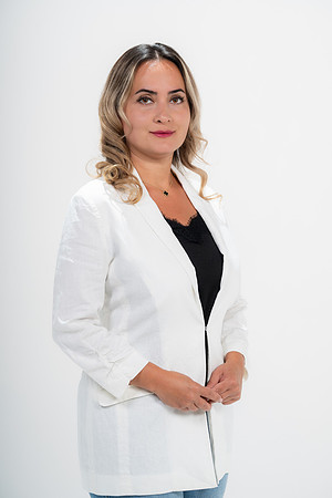 LR_-0008