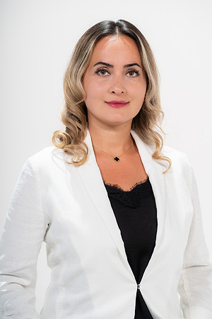 LR_-0012
