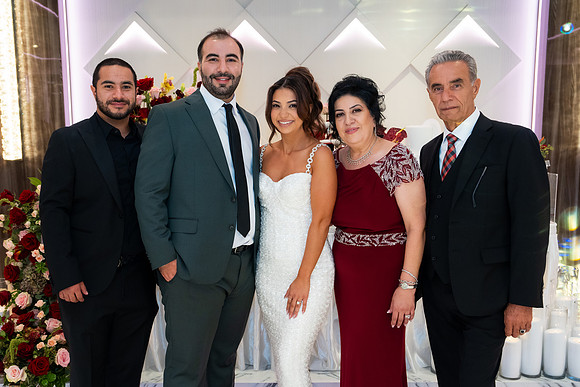 LR_-0242