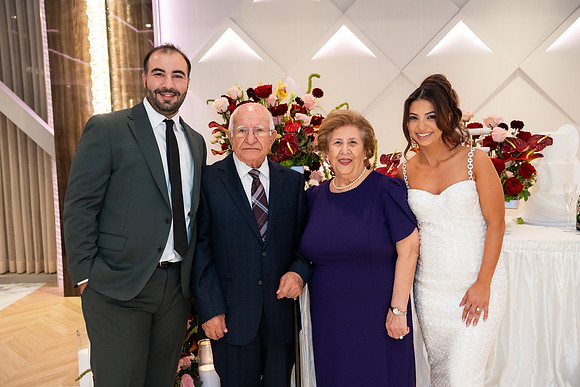 LR_-0246