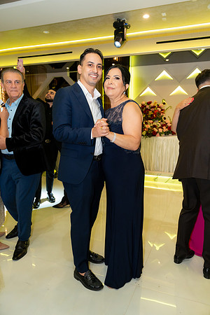 LR_-0364