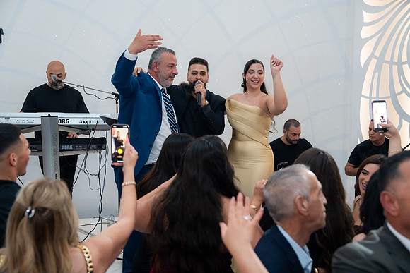 LR_-0381